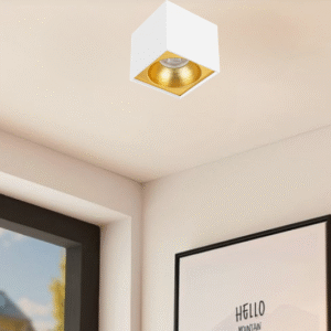 Universal – Beyaz + Gold Kasa Sıva Üstü 10x10cm Kare Led Spot Kasası (Duy+3200k Gün Işığı Ampul Dahil)